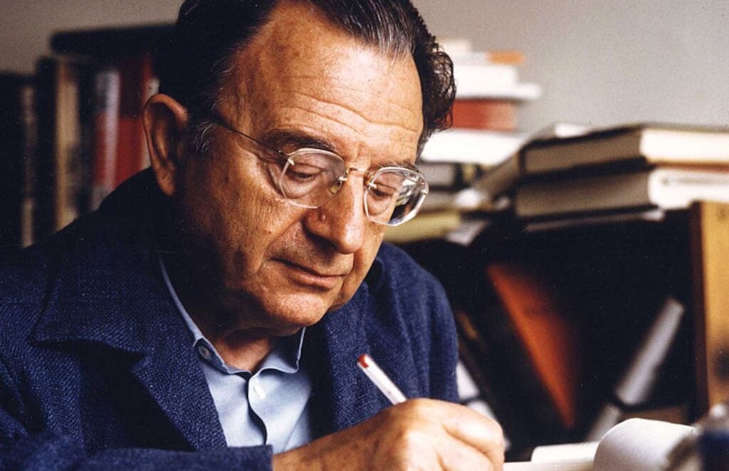 Erich Fromm: Theory and Contribution to Psychology 1 Erich Fromm