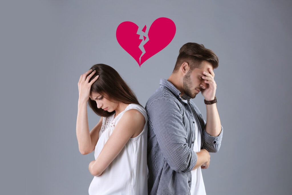 What Causes Insecurity In Relationships? 1 insecure relationship